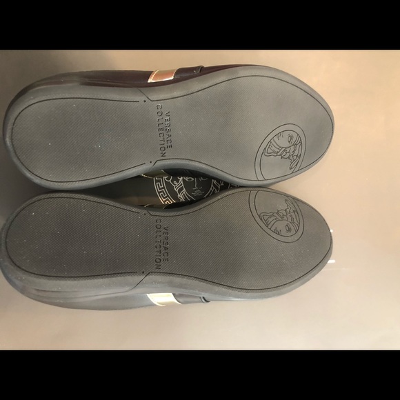 Versace Men’s / Boy’s Sneakers Black/Gold NWT - Picture 6 of 8